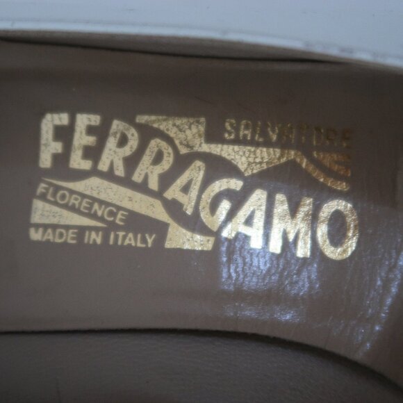 FERRAGAMO Two Tone spectator low heel pumps 6.5 B black & white - Picture 8 of 9